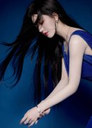 该怎样帮帮她？这学期插班转新学校